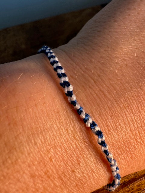 Simple Blue & White Bracelet